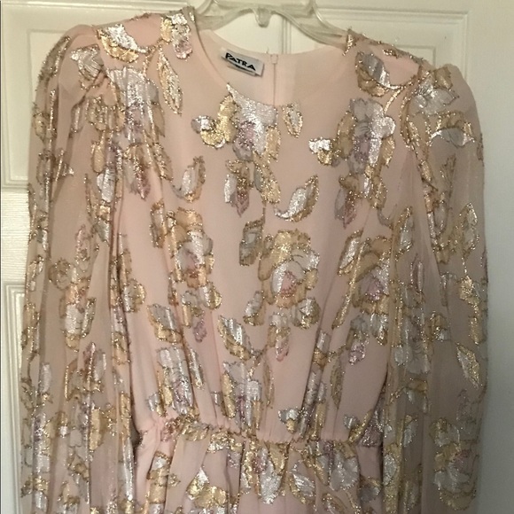 Vintage dress with metallic thread details - Picture 4 of 8